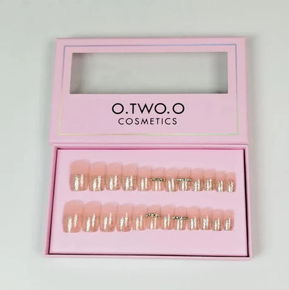 O.TWO.O Magenta Nail Art 24 Pcs